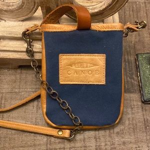 Canoe crossbody purse